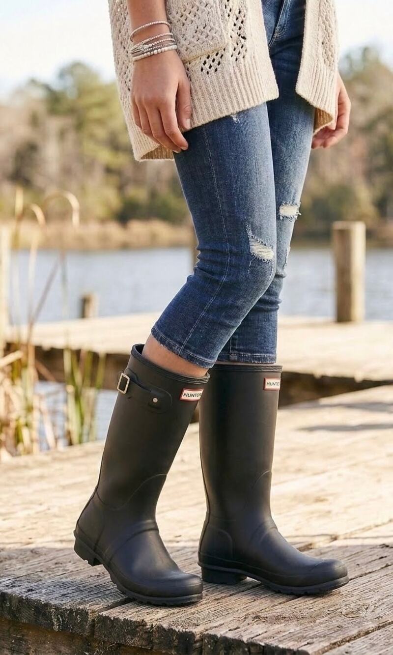 Hunter Womens Original Short Waterproof Black Matte Rain Boots 9 LIKE NEW